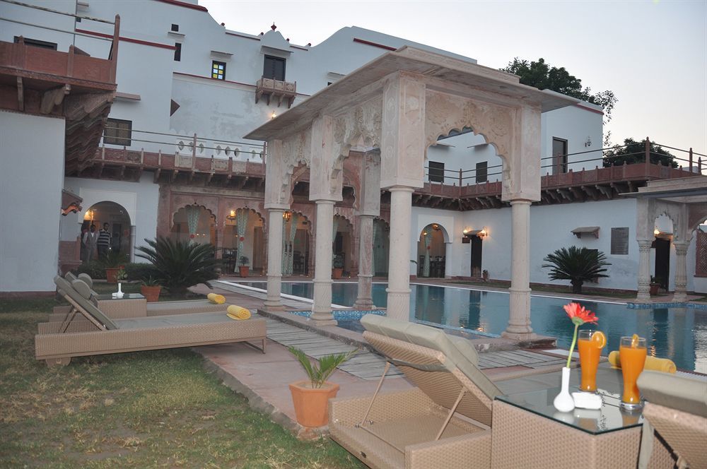 Chandra Mahal Haveli Luharu Bagian luar foto