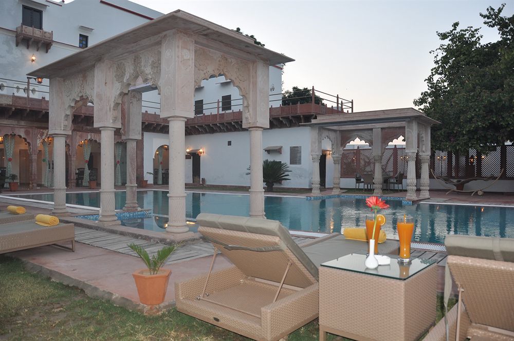 Chandra Mahal Haveli Luharu Bagian luar foto