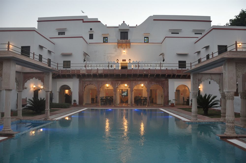 Chandra Mahal Haveli Luharu Bagian luar foto
